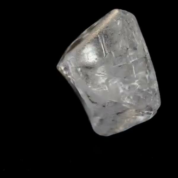 Diamond crystal