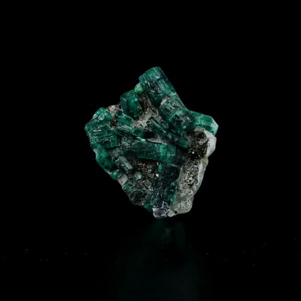 Emerald crystal
