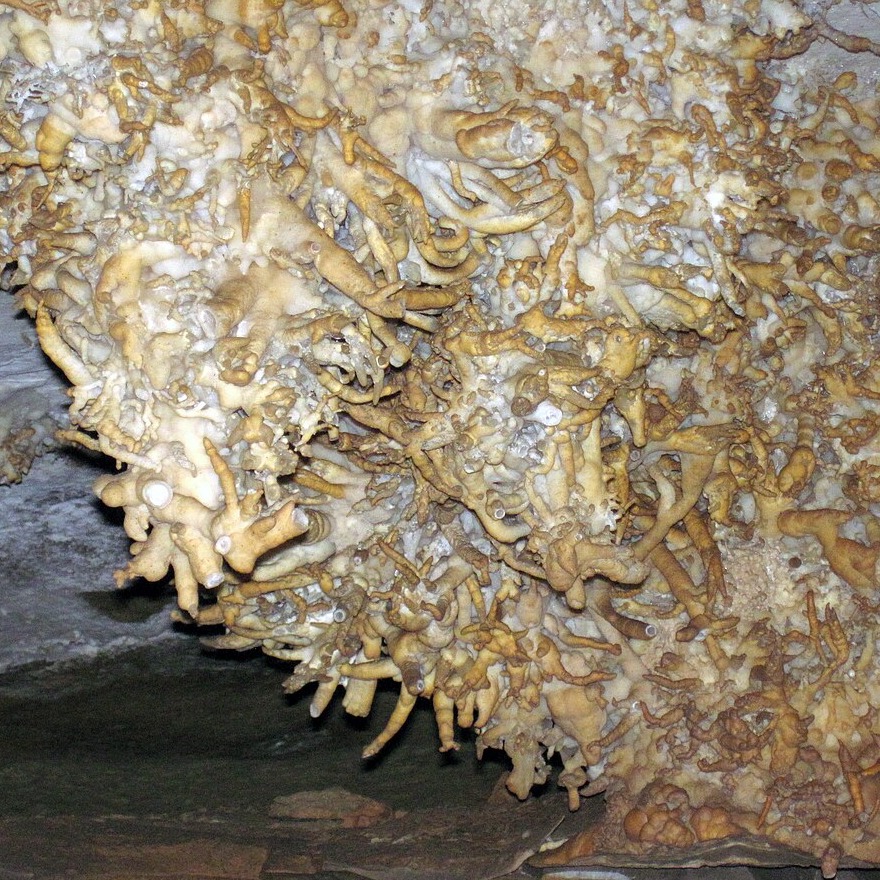Helictite crystal